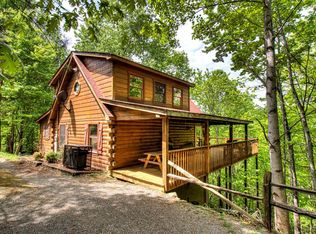 4370 Carolina Cove Way, Pigeon Forge, TN 37863