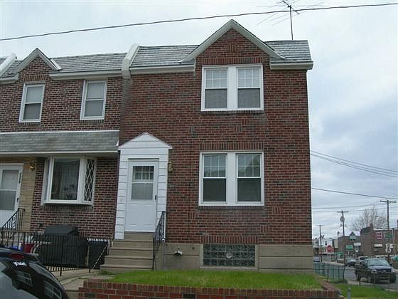 1st image of 4561 Vista St
