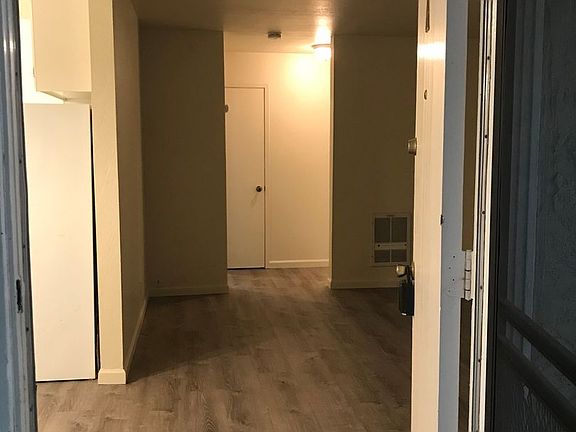 4th image of 2211 San Antonio Ave APT A