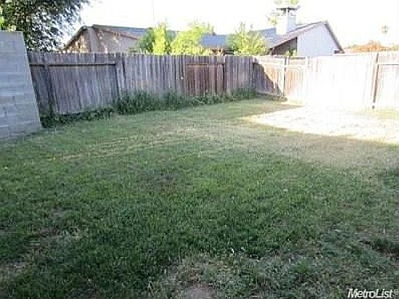 3rd image of 8551 Still Woods Ct