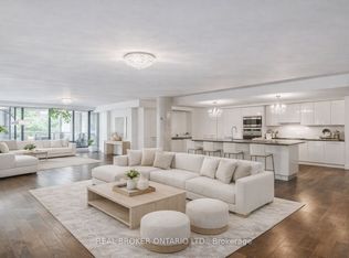 500 Wellington St W #201, Toronto, ON M5V 1E3