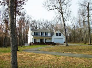 2046 Clark Line Rd, Paducah, KY 42003