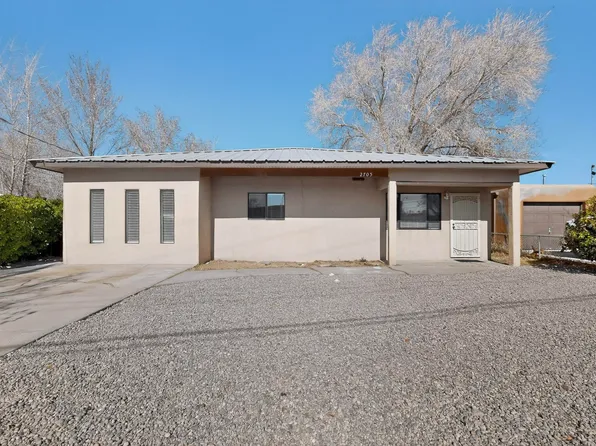 2705 Mountain Rd NW, Albuquerque, NM 87104