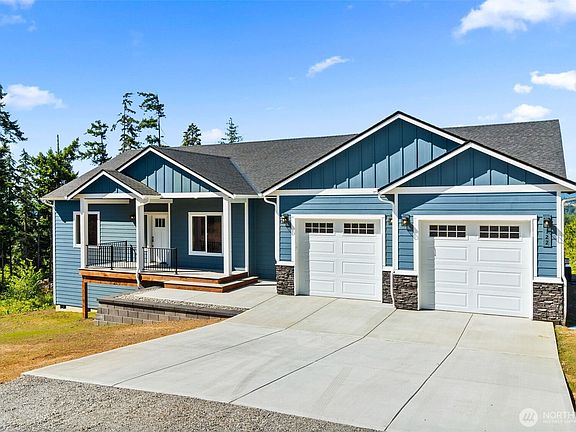 2nd image of 122 Tillicum Dr