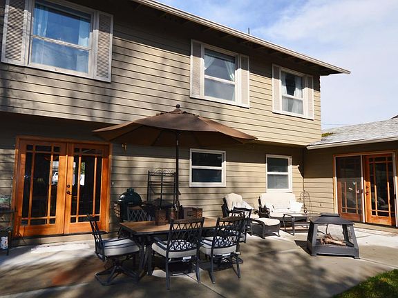 4th image of 1603 N Astor Ct