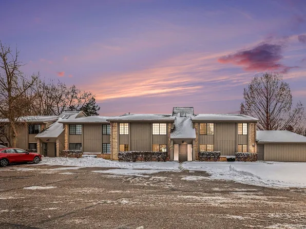 1891 Meadow Dale Ct, Rochester Hills, MI 48309