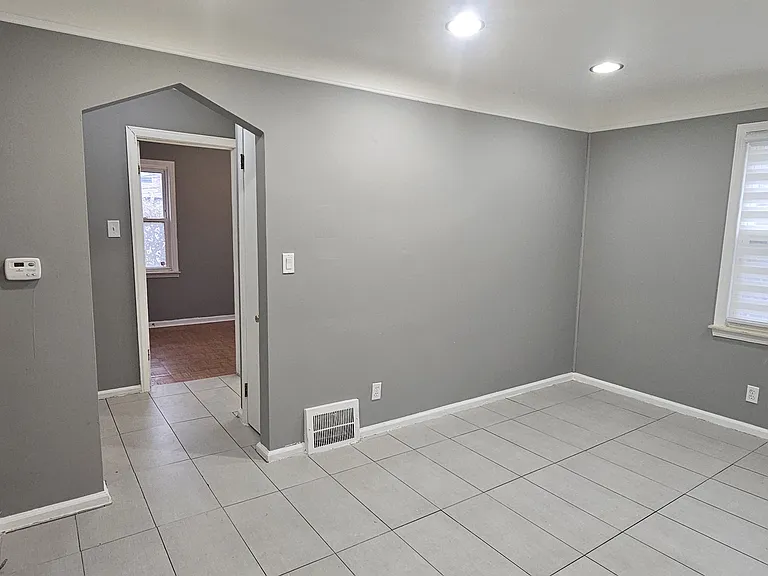 6529 Rockdale St — Photo 5