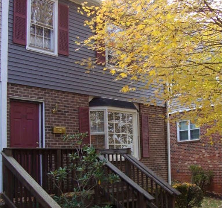 1st image of 419 W Cadbury Dr