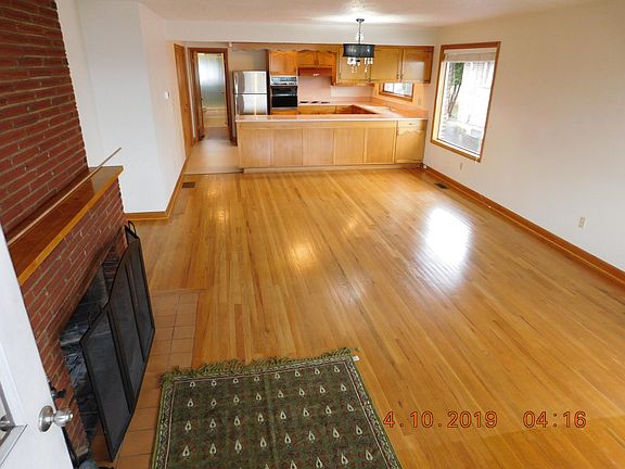 2nd image of 6504 E Evergreen Blvd