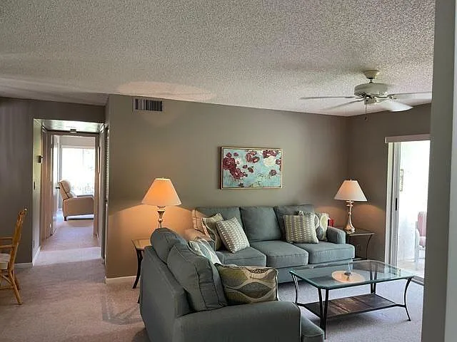 2502 SE Anchorage Cv #E-1 — Photo 6