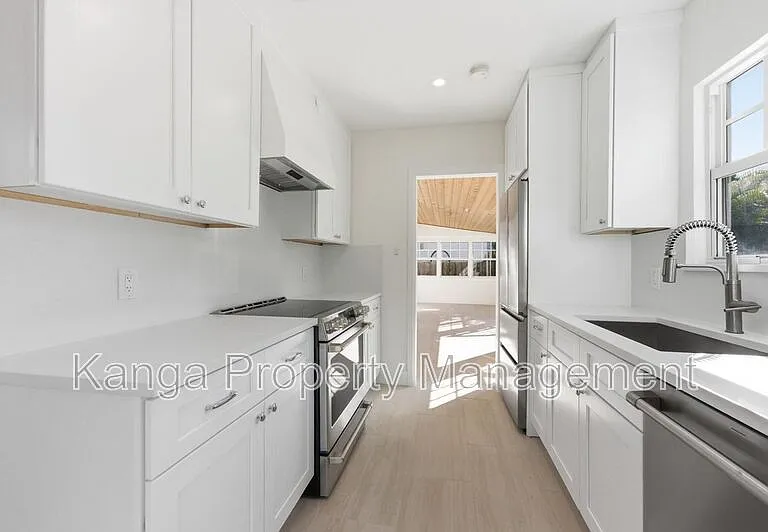 236 Greymon Dr — Photo 20