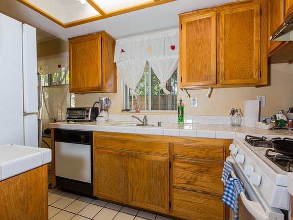 5th image of 12120 Terra Bella St Unit 43