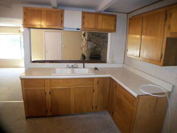 5th image of 306 N Jefferson St