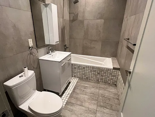 Rented by Yup Realty LLC | media 14