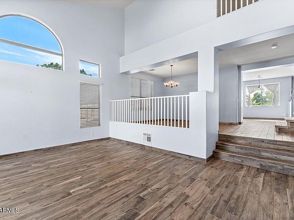 4th image of 25474 N 69TH Avenue