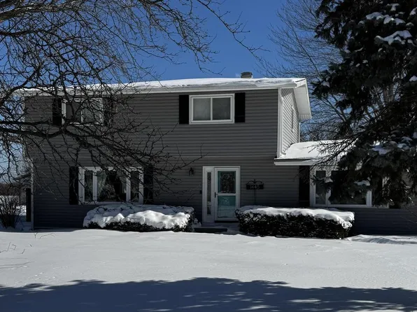 1445 94th AVENUE, Kenosha, WI 53144