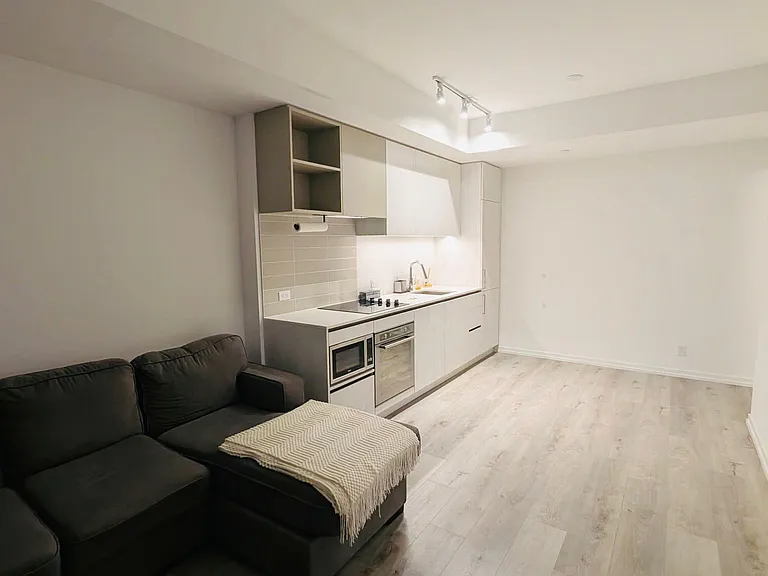 1000 Portage Pkwy #2315 — Photo 26