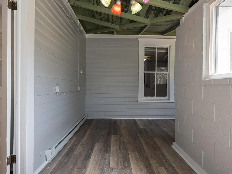 156 Grove St — Photo 24