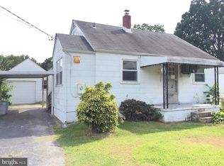 1709 Middleborough Rd, Baltimore, MD 21221