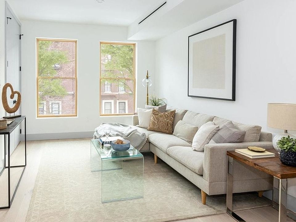 1st image of 1019 President St #2B