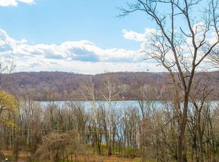 5301 Mohican Rd, Bethesda, MD 20816