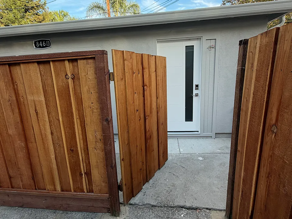 846 Harding Ave