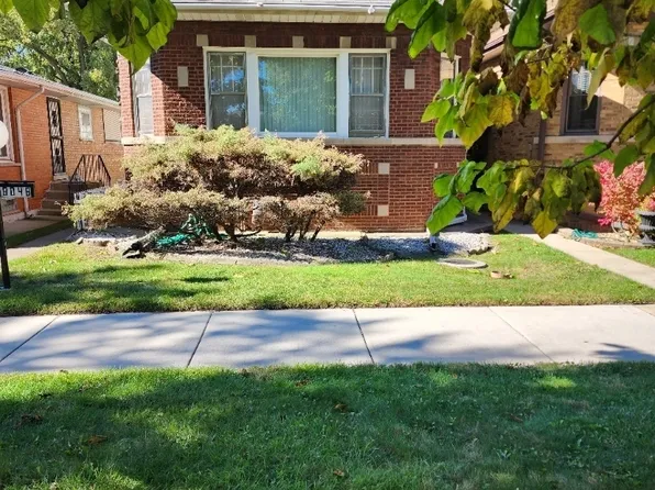 8048 S Indiana Ave, Chicago, IL 60619