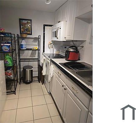 4th image of 10090 NW 80th Ct APT 1258