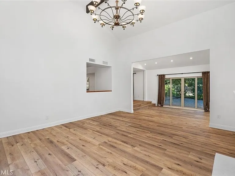 119 W Bell Canyon Rd — Photo 16