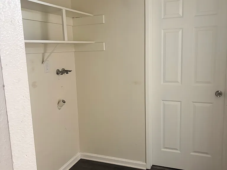 2788 Ceres Ave — Photo 6