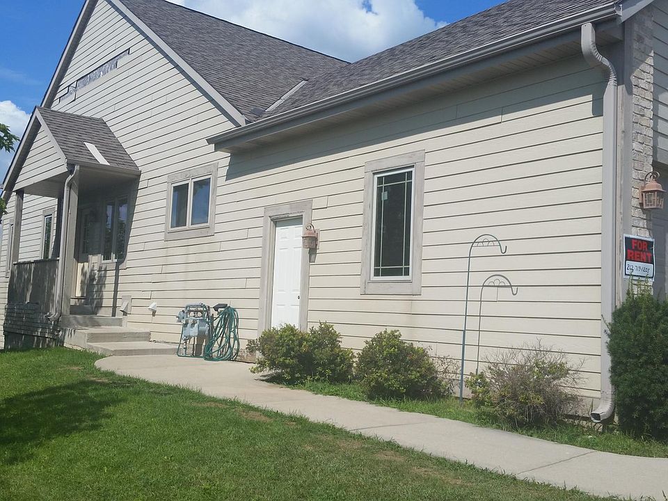 1st image of 206 Stonefield Dr