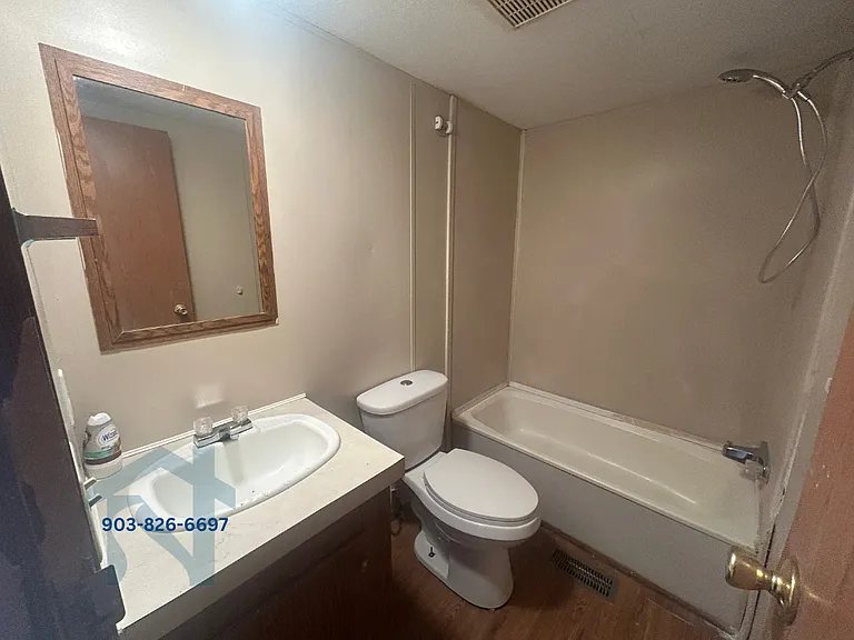 507 Hickory St — Photo 10