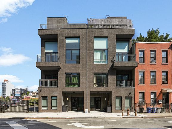 4th image of 149 W 9th St #4