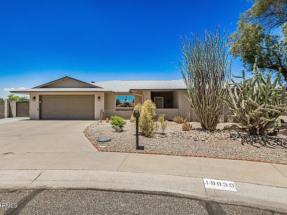 3rd image of 19030 N WELK Drive