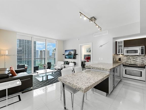 4th image of 950 Brickell Bay Dr APT 2606