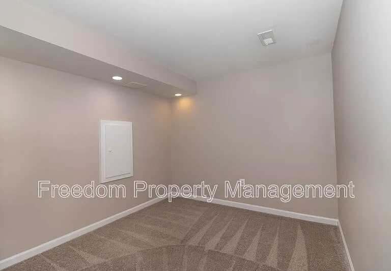 80 Brookshire Dr — Photo 53