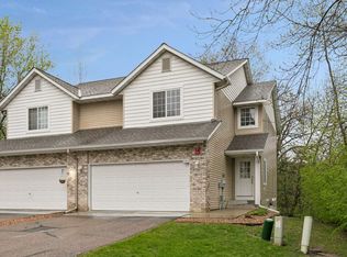 249 Pleasant Ln, Chaska, MN 55318
