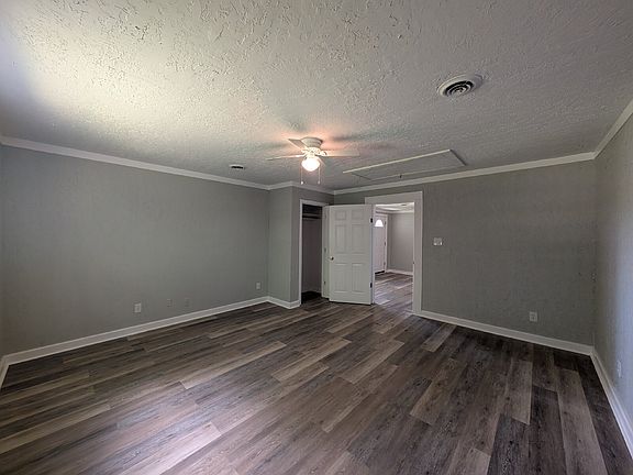 5th image of 5914 Martin Hwy