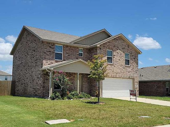 2nd image of 3636 Silver Maple Ln