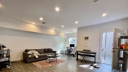 Rented by RELI.NOW CORP