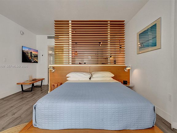 3rd image of 6080 Collins Ave #508
