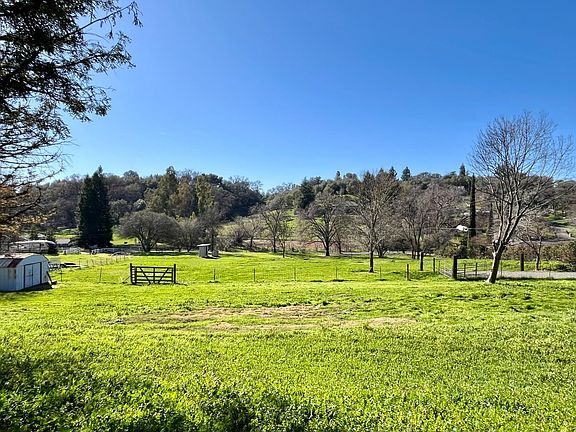 3rd image of 10747 Mount Vernon Rd