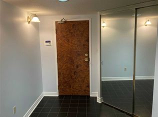 10 Kenneth Ave #1103, Toronto, ON M2N6K6