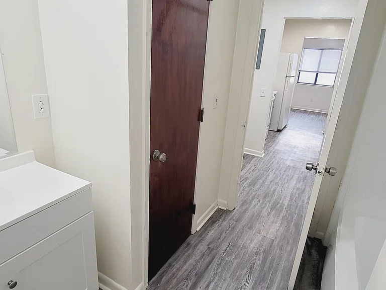 303 S Lipona Rd #101 — Photo 17