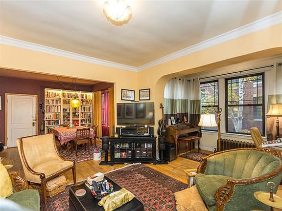 5th image of 506 Madison St APT 1N