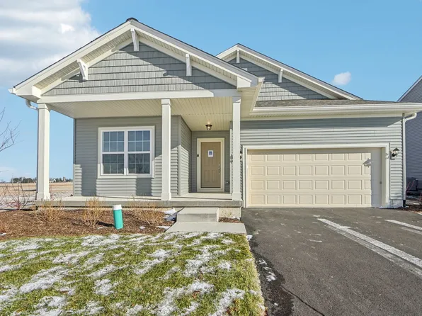 300 N Aspen Dr, Cortland, IL 60112