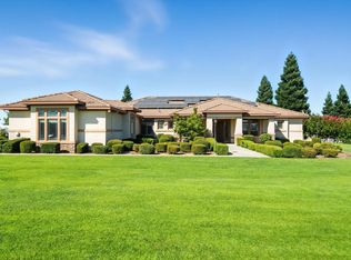 12721 Furlong Dr, Wilton, CA 95693