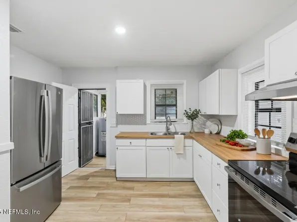 118 E 45TH Street, Jacksonville, FL 32208