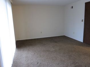 65 W Summerset Ln #668787244, Buffalo, NY 14228