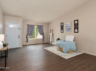 5549 E Rogers Dr, Hereford, AZ 85615
